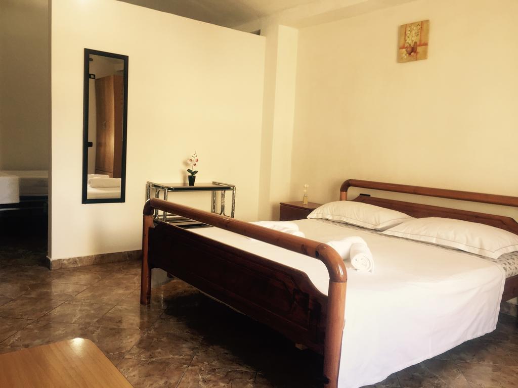 Jazoj Family Hotel Orikum Extérieur photo